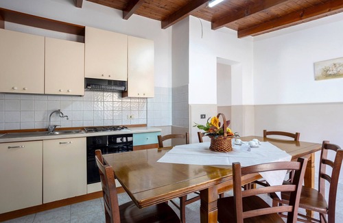 Mazara del Vallo Apartment | Apartment 'Oasi Lamia - 3' with Shared Pool, Wi-Fi and Air Conditioning