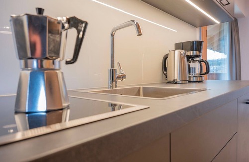 Perca Apartment | Apartment 'Peunt' with Mountain View, Shared Terrace and Wi-Fi