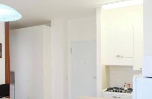 Lido di Jesolo Apartment | Apartment 'Residence Rubino Benelux 01' with Shared Pool, Terrace, and Air Conditioning