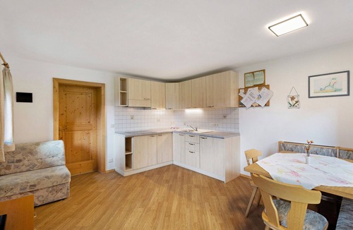 Valle di Casies Apartment | Apartment 'Rosenduft' with Mountain View, Shared Terrace and Wi-Fi