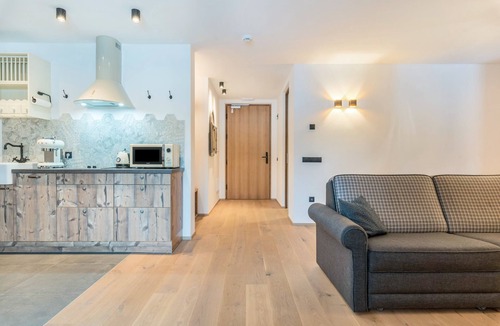 Collalbo Apartment | Apartment "Schartneralm Lärche" with Forest and Pasture View, Terrace & Wi-Fi