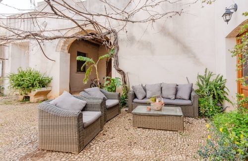 Custonaci Apartment | Apartment 'Torchio' with Shared Garden, Wi-Fi and Air Conditioning
