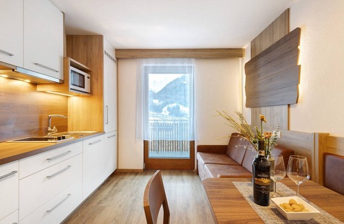Valle Aurina Apartment | Apartment 'Waldheim Apt 14 15' with Mountain View, Shared Garden and Wi-Fi