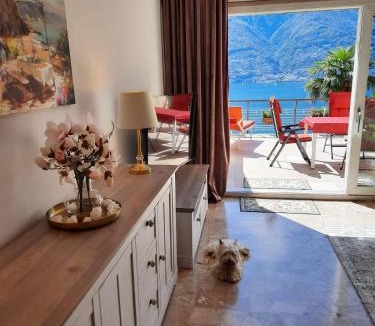 Pino Lago Maggiore Apartment | Apartment with Panoramic Lake View & Terrace in Pino, Lago Maggiore - Casa Roccia No 5