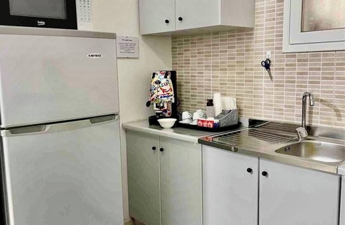 Trapani City Centre Apartment | Apartment with three comfortable rooms with bathroom ideal for friends in central Trapani.