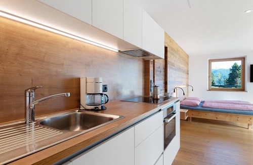 Velturno Apartment | Apartment 'Zolerhof Enzian' with Mountain View, Private Terrace and Wi-Fi