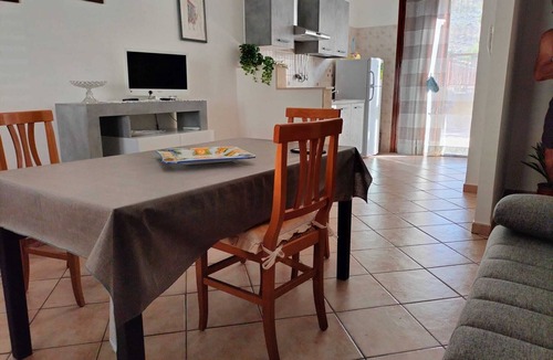 Castelluzzo Apartment | apartments/flats - 3 rooms - 4/6 persons