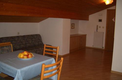 Naz Apartment | Apartments in Naz-Sciaves, Italy