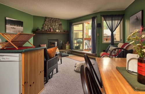 Apex Mountain Condo | Apex Mountain ~ Beaconsfield Getaway