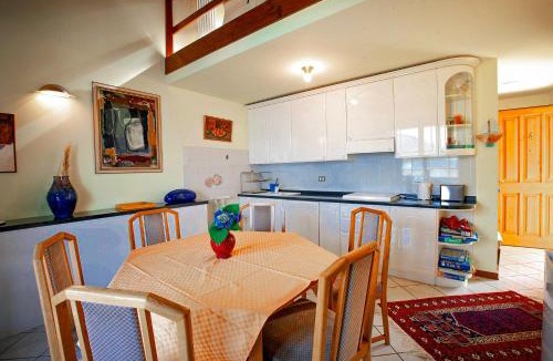 Pino Lago Maggiore Apartment | Appartamenti Vista da Sogno