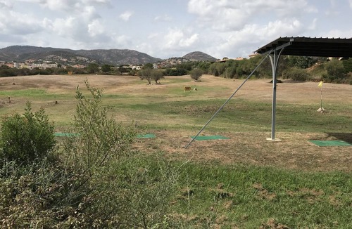 Porto San Paolo Apartment | Appartamento a Pochi Passi dal Mare con Patio e Giardino Privato