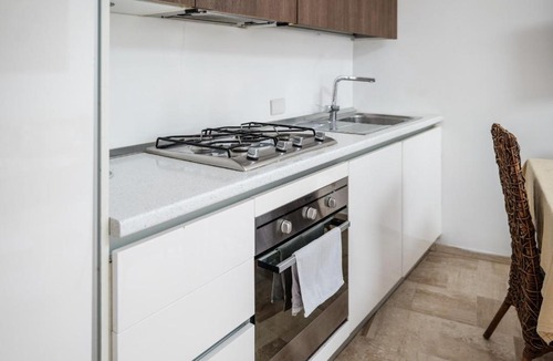 EUR Apartment | Appartamento in Villa con giardino