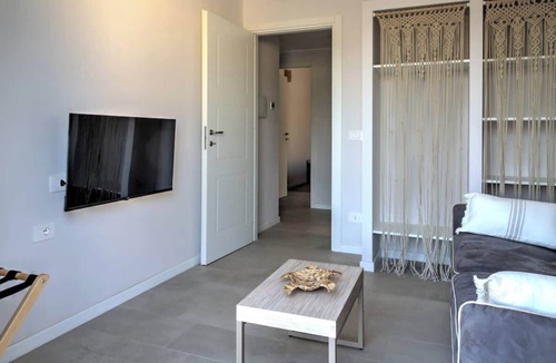 Carini Apartment | Appartamento "Isola di Panarea 2"