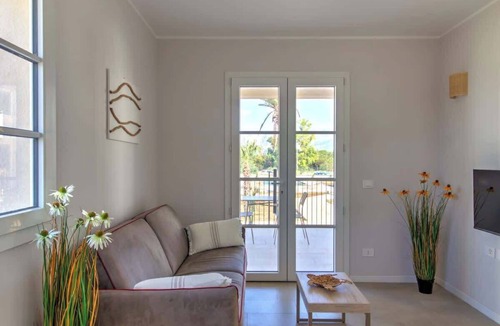Carini Apartment | Appartamento "Isola di Panarea 1"