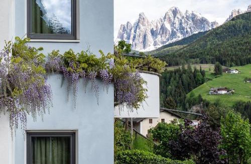San Pietro Apartment | Art Apartment Schatzer