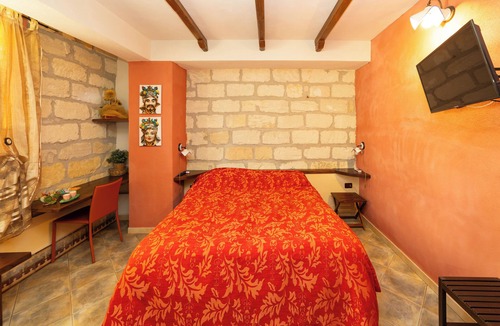 Paparella Bed & Breakfast | At the Frantoio | Nature, relaxation and Sicilian tradition just minutes from the sea