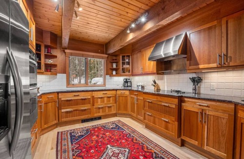 Panorama House | Auld Fox Lodge | Hot Tub | Steam Shower| Fireplace