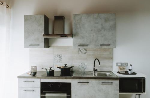 Pace del Mela Apartment | Aura Residence