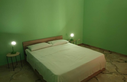 Cinisi House | Aurooms
