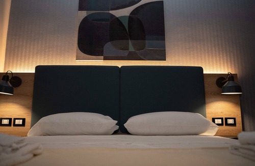 Cinisi House | Aurooms - ☀️ "Yellow Room - Bright comfort a stone's throw from the sea"