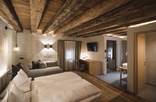 Rasun di Sotto Hotel | Autentis