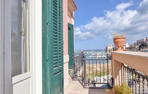 Castellammare del Golfo Apartment | Awesome Apartment In Castellammare Dg With Wifi