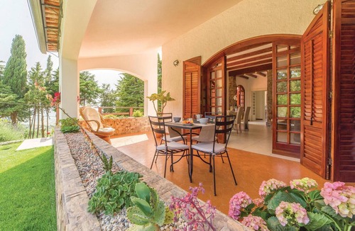 Sambuca di Sicilia House | Awesome home in Sambuca di Sicilia with WiFi