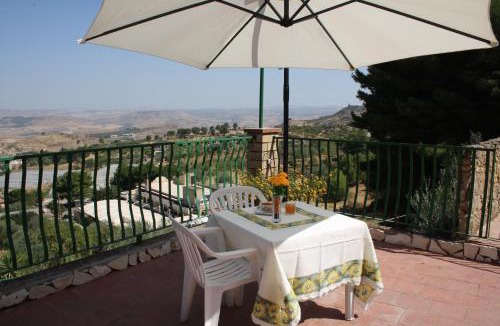 Mazzarino Bed & Breakfast | B&B Borgo Pileri