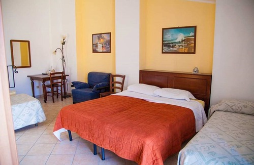 Santo Stefano di Camastra House | B&B Il Castellino