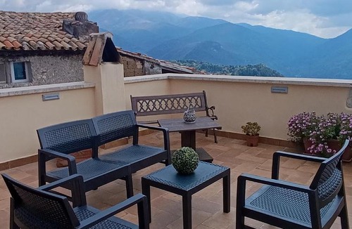 Norma Bed & Breakfast | B&B La Rupe