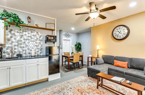 Sumter Apartment | Backyard Oasis w/Pool: Sunny Sumter Studio!
