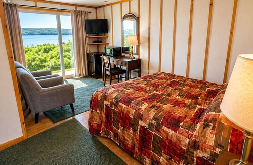 Baddeck House | Baddeck Inn