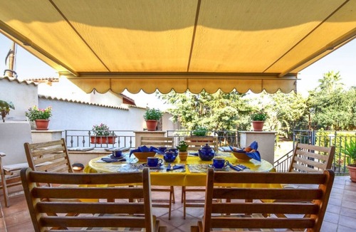 Carini Villa | Baglio Cuttaia - Apartment for families.