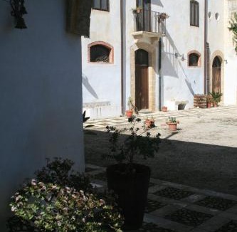 Partinico Apartment | Baglio "Villa Velez"