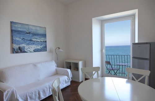 Cefalu Apartment | Balcone Giudecca