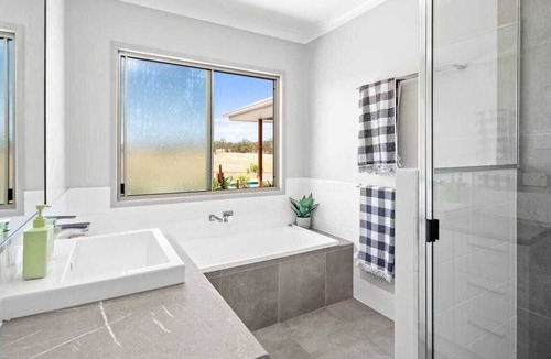 Rosevale Other | Barakee Homestead Awaits!nEscape to Our Country Oasis nestled in the Scenic Rim!