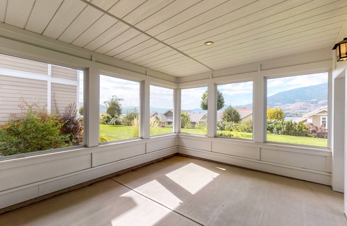 Osoyoos House | Beach, boatslip, 2 pools, 2 hottubs, 4 bdrm house sleeps 12