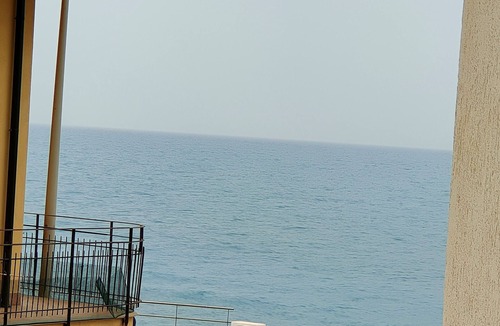 Capo d'Orlando Apartment | Beach-Rooms a stone's throw from the Sea