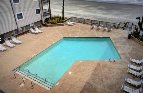 Garden City Condo | Beachfront/Pool Murrells/GardenCity/Surfside Wkly/MilitaryFirePoliceNurse Discs