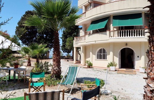 Riaci Apartment | Beautiful apartment for 4 people with A/C, WIFI, TV, balcony and pets allowed