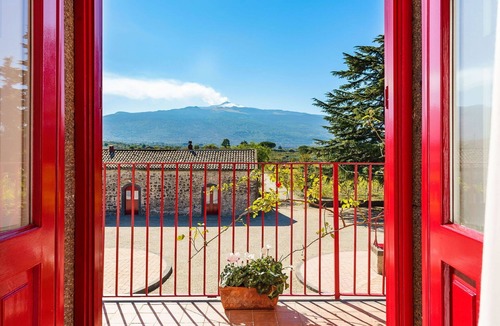 Castiglione di Sicilia Villa | Beautiful private villa for 8 guests with A/C, WIFI, private pool, TV, terrace and panoramic view