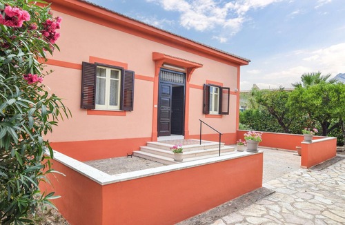 Castellammare del Golfo House | Beautiful home in Castellammare del Golf