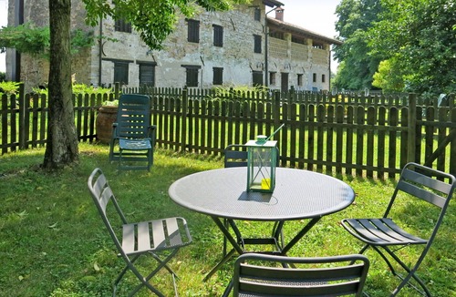 Strassoldo Apartment | Beautiful apartment for 2 people with patio and pets allowed