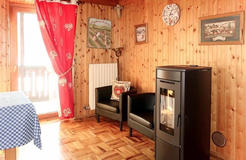 Paquier Apartment | Beautiful apartment for 4 people with WIFI, TV, balcony and pets allowed