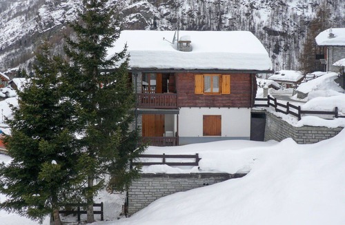 Paquier Apartment | Beautiful apartment for 4 people with WIFI, TV, balcony and pets allowed