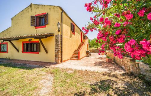 Collesano Apartment | Beautiful Apartment In Collesano Pa
