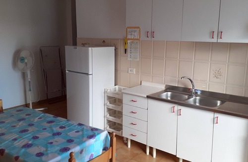 Tonnarella Condo | Beautiful apartment in a family pension, only 150m from the beach