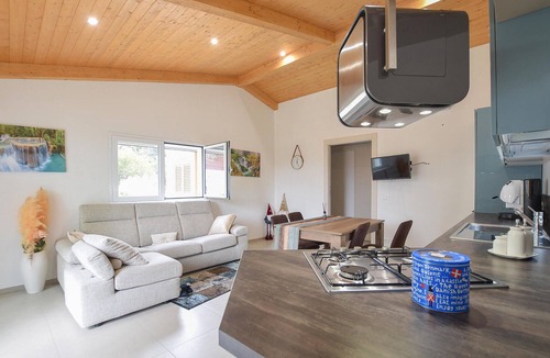 Chiaramonte Gulfi House | Beautiful home in Chiaramonte Gulfi
