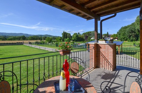 Ponte Buriano House | Beautiful home in Arezzo