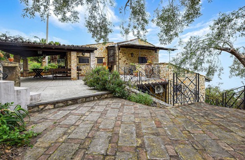 Cefalu House | Beautiful home in Cefalù with private swimming pool, can be inside or outside